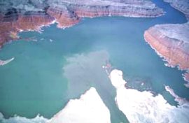 Large silt plume in reservoir, Lake Powell