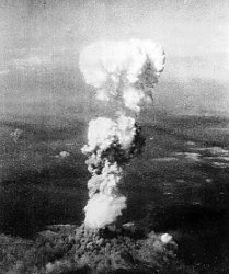 Atomic blast, Hiroshima, 1945