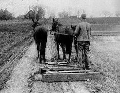 Road drag, 1910