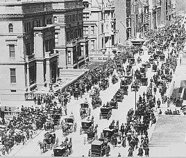 New York City, Fifth Avenue, 1900.